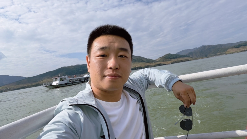 烟花易笑的第四张照片--开封相亲服务中心