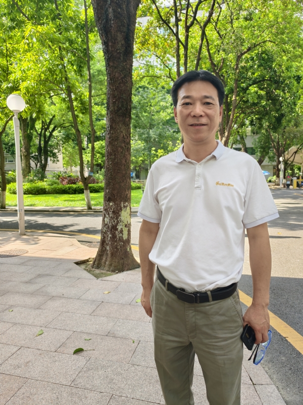 哈哥的第一张照片--开封相亲服务中心