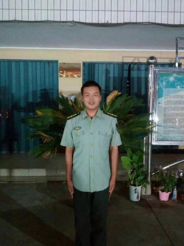 程程的第一张照片--开封相亲服务中心