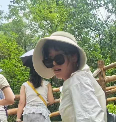 廿一的第一张照片--开封相亲服务中心