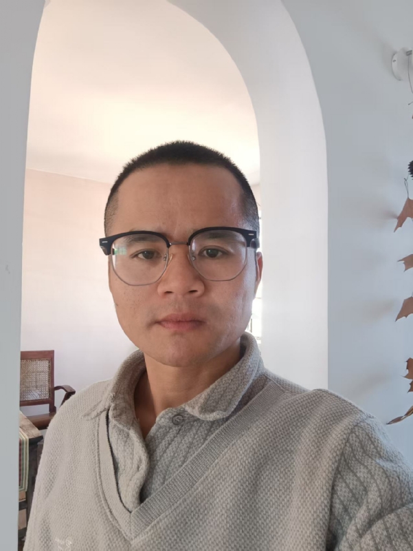 戴戴的第一张照片--开封相亲服务中心