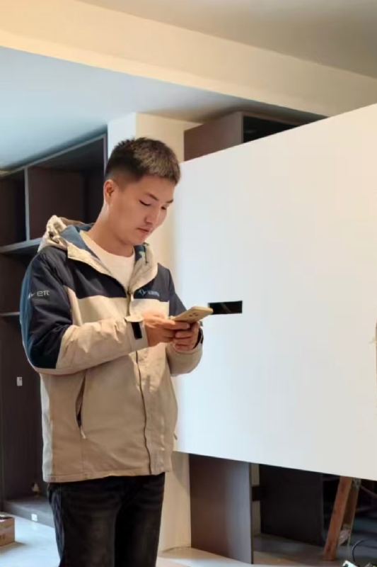 熊展的第一张照片--开封相亲服务中心