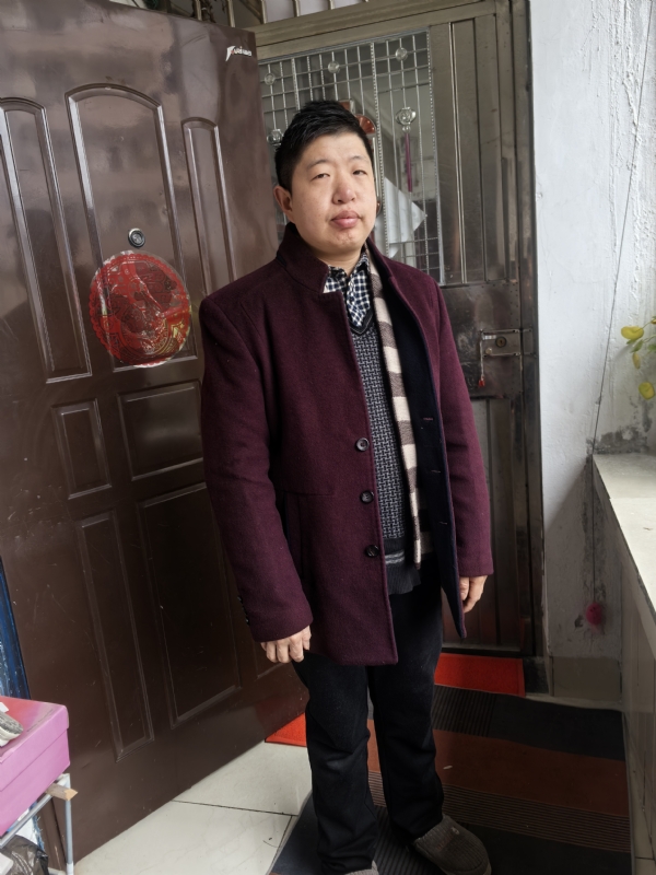 卢显澳的第一张照片--开封相亲服务中心