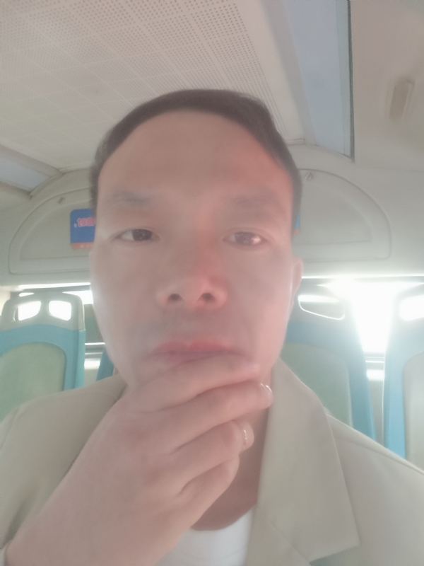 青盘的第一张照片--开封相亲服务中心