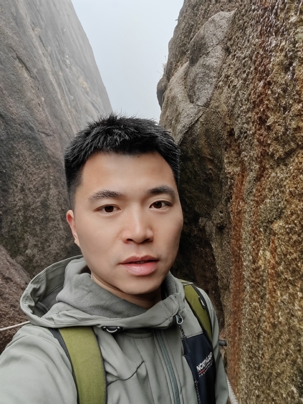 讲不出再见的第四张照片--开封相亲服务中心