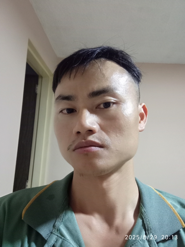 自简的第二张照片--开封相亲服务中心