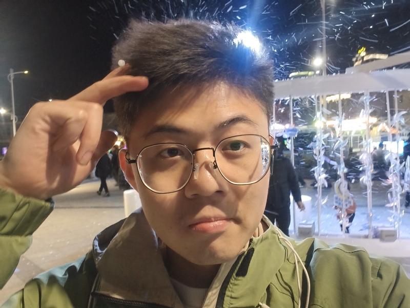 独揽星河的第一张照片--开封相亲服务中心