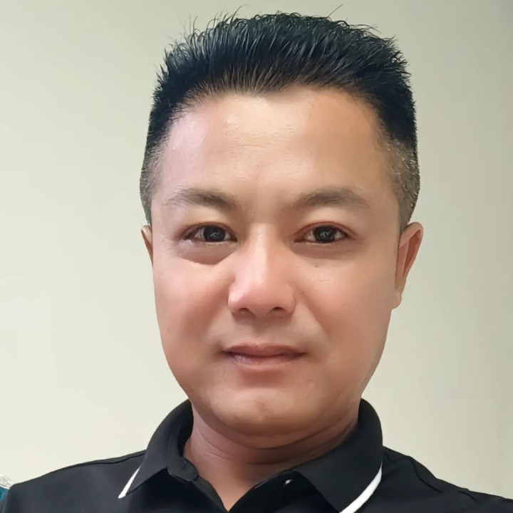 未来可期的第一张照片--开封相亲服务中心