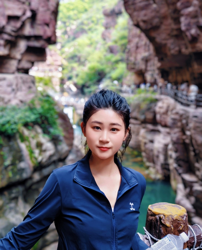 小S的第一张照片--开封相亲服务中心