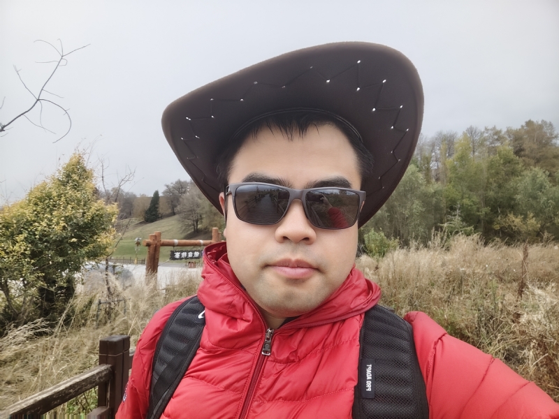 欢乐的笑的第一张照片--开封相亲服务中心