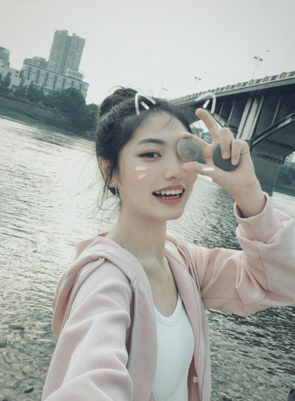 昭十晰的第二张照片--开封相亲服务中心