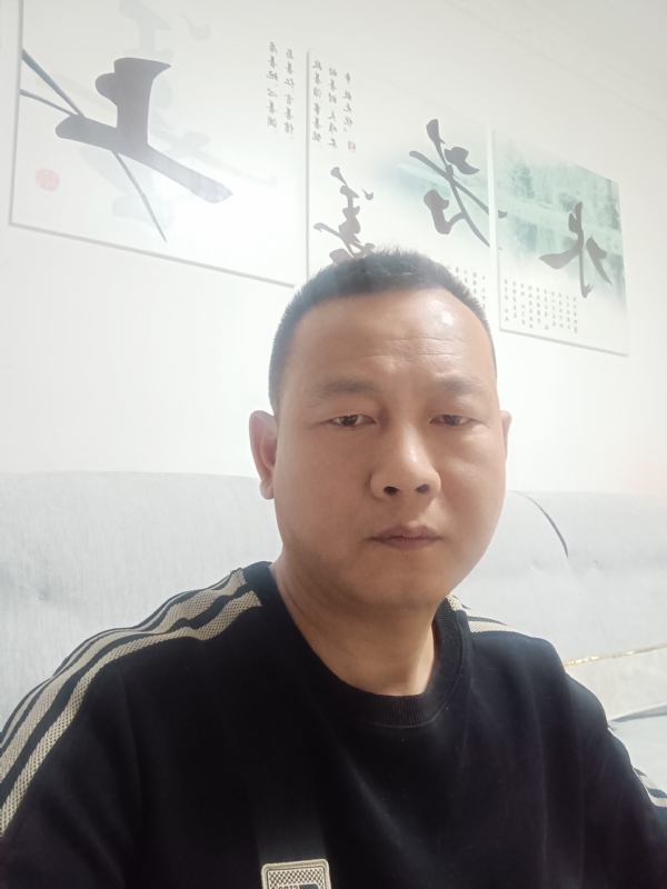 静度流年的第一张照片--开封相亲服务中心