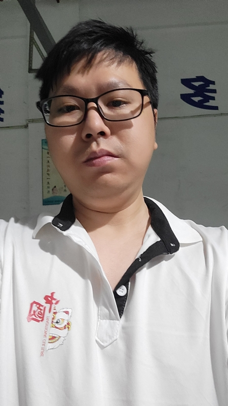 义星人的第一张照片--开封相亲服务中心