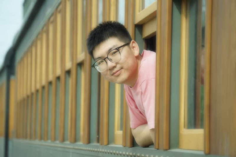 锦瑟无端五十弦的第一张照片--开封相亲服务中心