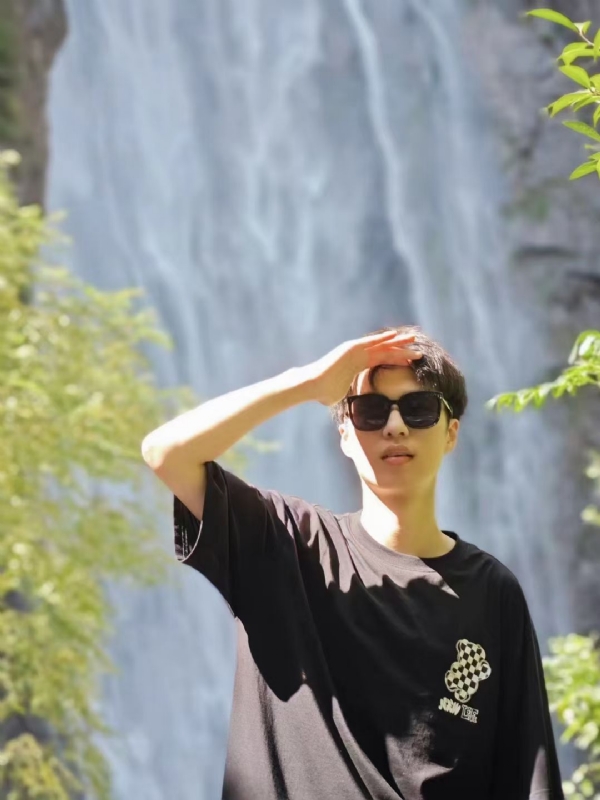 大橙子的第一张照片--开封相亲服务中心