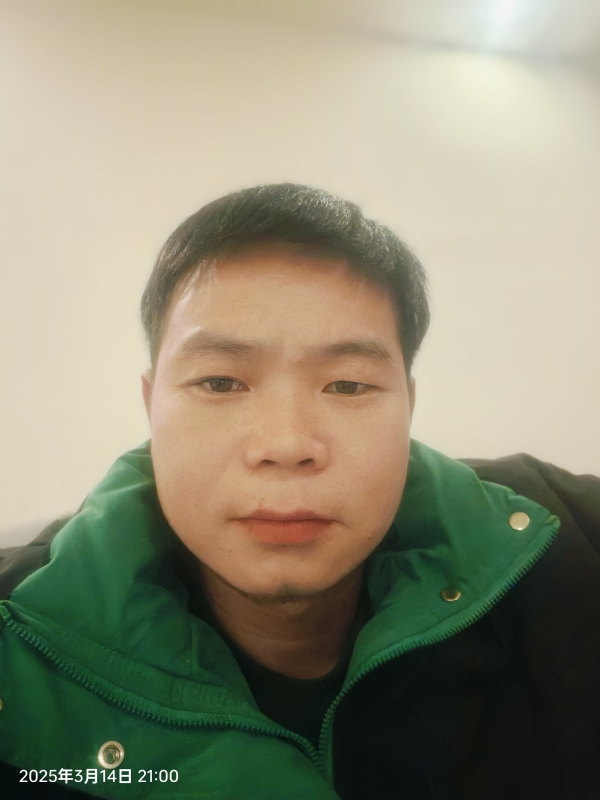 大哥本地的的第一张照片--开封相亲服务中心